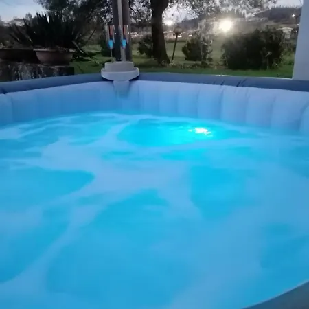 Country Chic Antico Casale - Piscina Idromassaggio Lettini, Solarium, Cinema Experience, Wifi, Parcheggio Appartement *