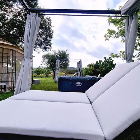 Apartment Country Chic Antico Casale - Piscina Idromassaggio Lettini, Solarium, Cinema Experience, Wifi, Parcheggio *