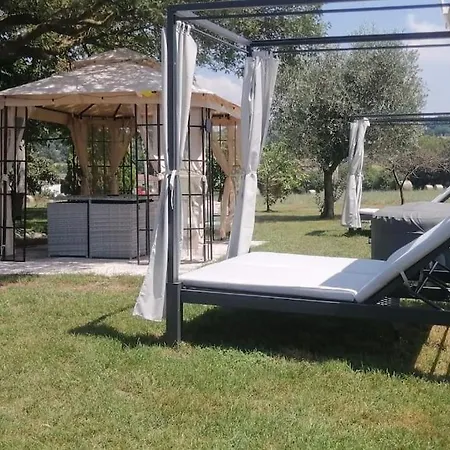 Διαμέρισμα Country Chic Antico Casale - Piscina Idromassaggio Lettini, Solarium, Cinema Experience, Wifi, Parcheggio