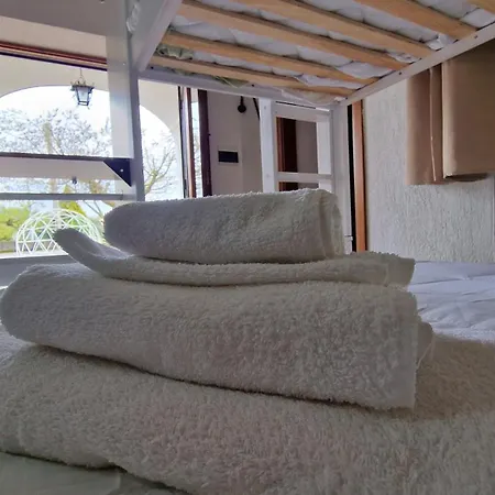 Country Chic Antico Casale - Piscina Idromassaggio Lettini, Solarium, Cinema Experience, Wifi, Parcheggio Apartment