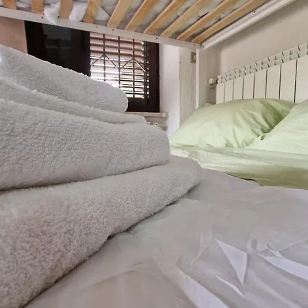 Country Chic Antico Casale - Piscina Idromassaggio Lettini, Solarium, Cinema Experience, Wifi, Parcheggio Appartement *