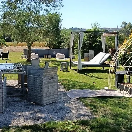 Country Chic Antico Casale - Piscina Idromassaggio Lettini, Solarium, Cinema Experience, Wifi, Parcheggio